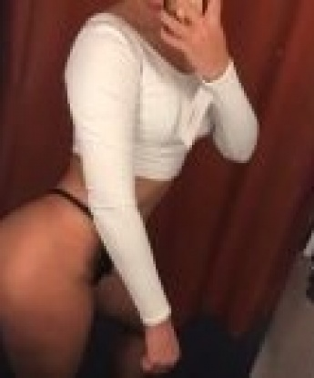 Моя опытность и нежность окутает тебя с головой, а мои услуги унесут тебя в мир наслаждения. Живу я в самом сердце Москвы, города грехов и приключений. В моем арсенале - широкий спектр возможностей, чтобы удовлетворить твои самые смелые желания. Фото, приятно общаться. Читай отличные отзывы обо мне. Обещаю, проведенное со мной время оставит след в твоей памяти 🌟💋💥 13753, 22 года