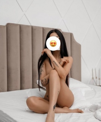 Жду тебя, мой господин, для ярких и страстных встреч. Я выполню все твои желания и фантазии. Звони, и я принесу в твою жизнь океан удовольствия и наслаждения! 6631, 24 года